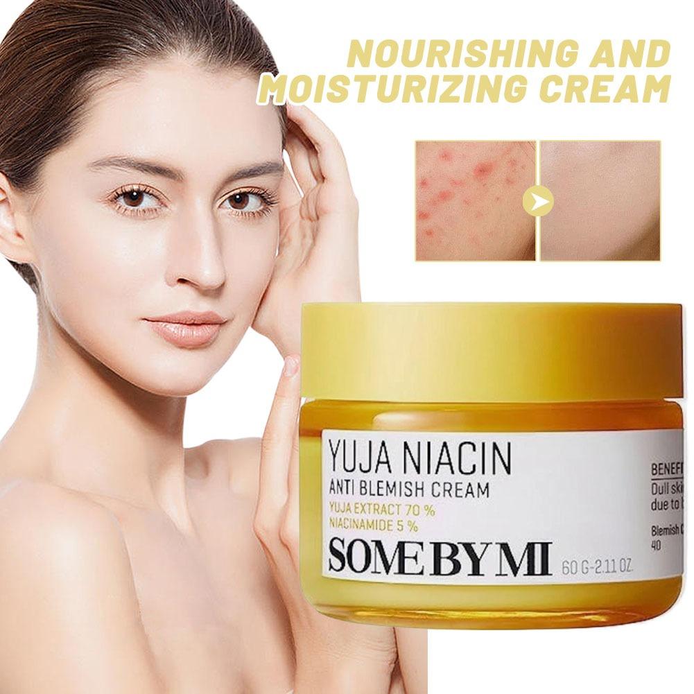 لوشن العناية بالبشرة المعجزة ل - مراجعة Night Cream وسعره